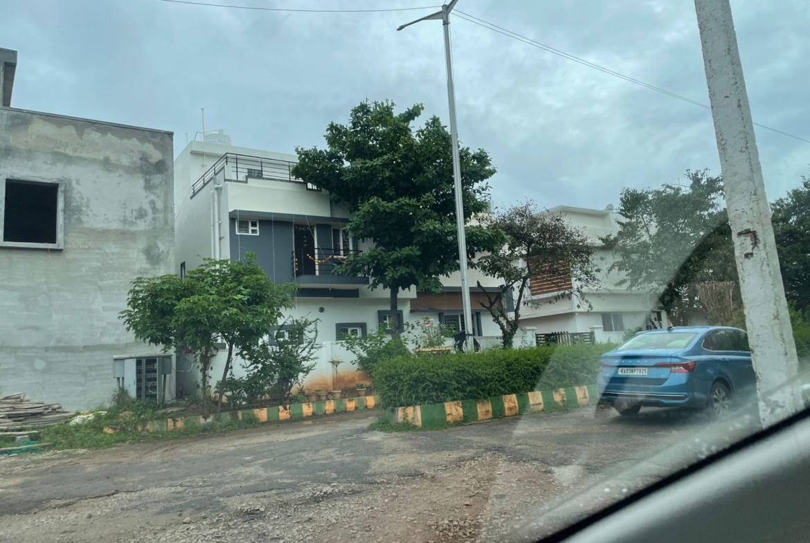 WhatsApp Image 2025-10-26 at 9.12.42 AM (2) Plot for sale