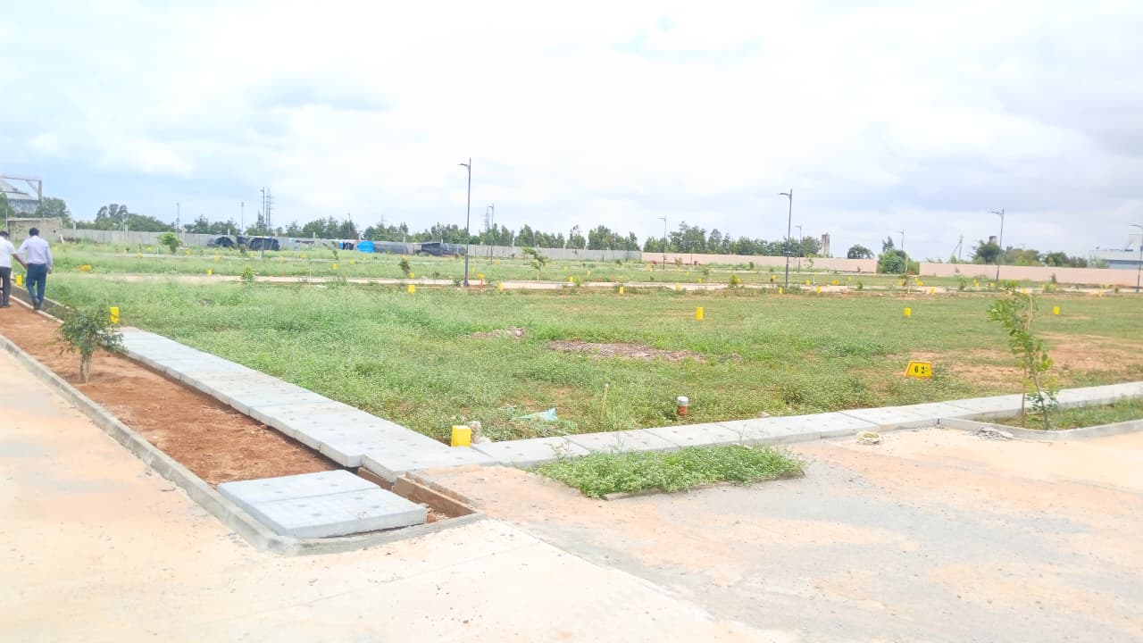 WhatsApp Image 2026-01-09 at 11.16.13 AM Plots in Malur